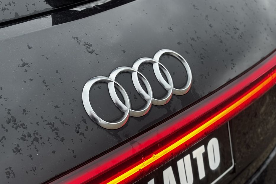 Продам Audi E-Tron 95 kWt  2021 года в Львове