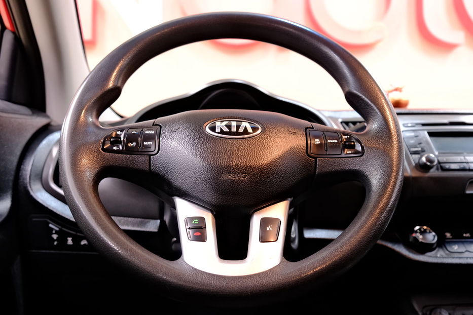 Продам Kia Sportage 2012 года в Одессе