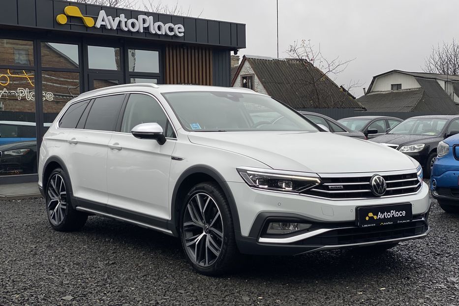 Продам Volkswagen Passat Alltrack 2020 года в Луцке