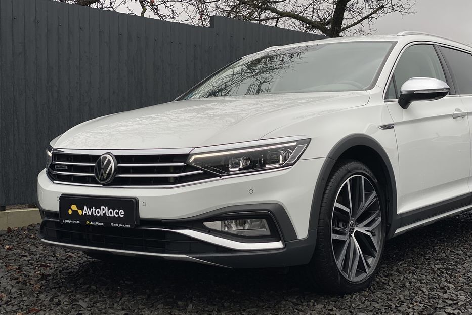 Продам Volkswagen Passat Alltrack 2020 года в Луцке