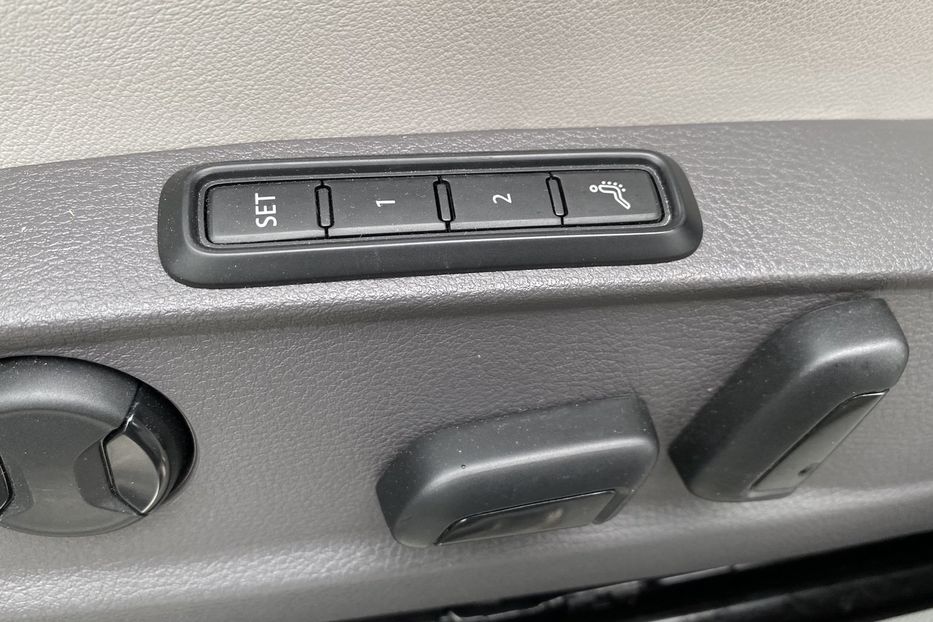 Продам Volkswagen Passat Alltrack 2020 года в Луцке