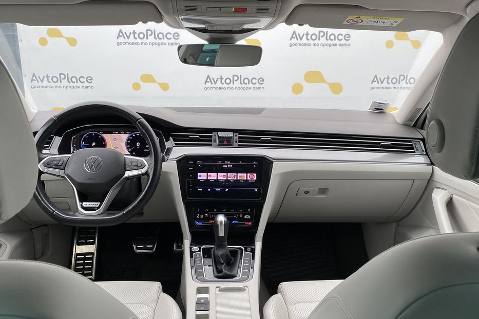 Продам Volkswagen Passat Alltrack 2020 года в Луцке