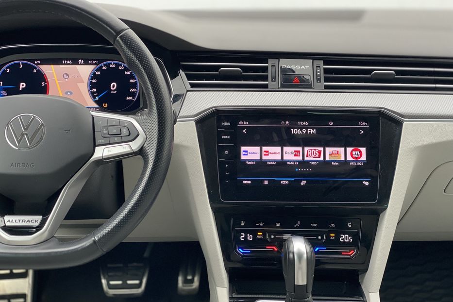 Продам Volkswagen Passat Alltrack 2020 года в Луцке