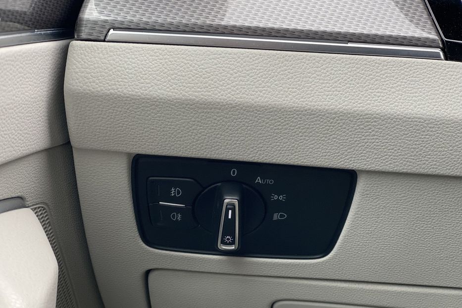 Продам Volkswagen Passat Alltrack 2020 года в Луцке