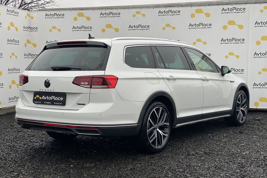 Продам Volkswagen Passat Alltrack 2020 года в Луцке