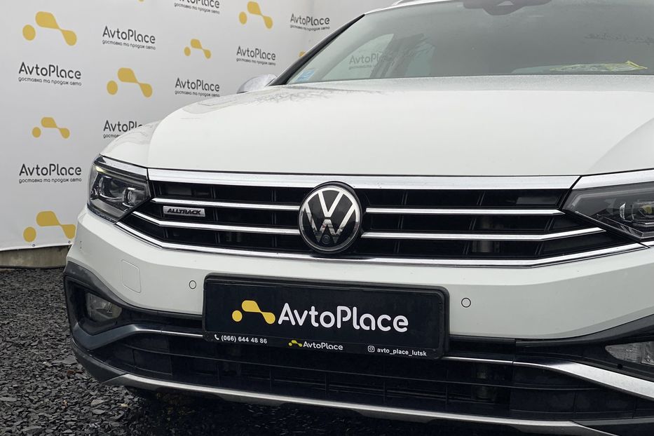Продам Volkswagen Passat Alltrack 2020 года в Луцке