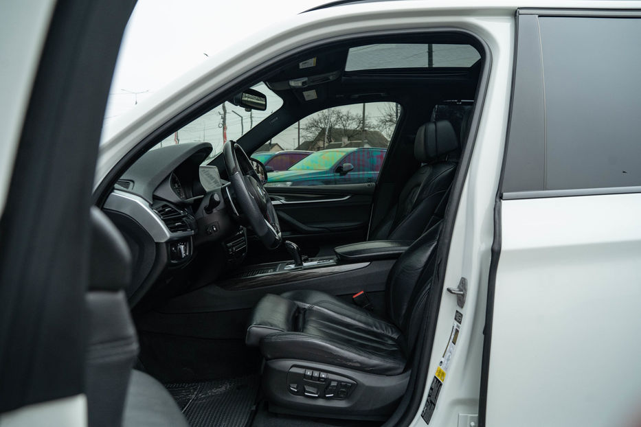 Продам BMW X5 xDrive35d 2014 года в Черновцах