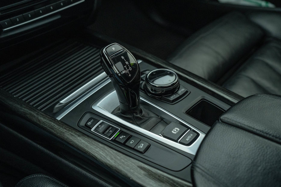 Продам BMW X5 xDrive35d 2014 года в Черновцах