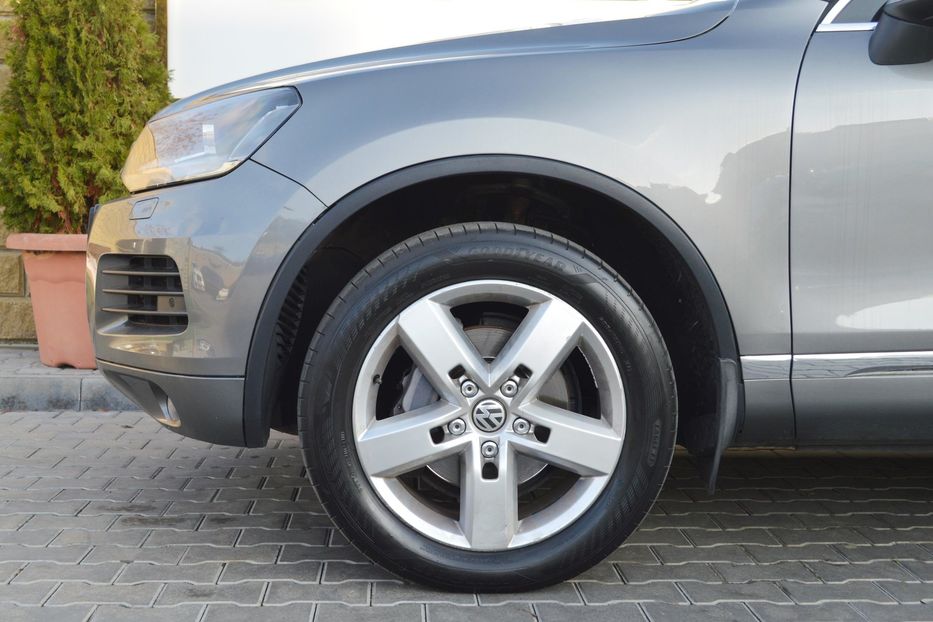 Продам Volkswagen Touareg Official 2013 года в Одессе