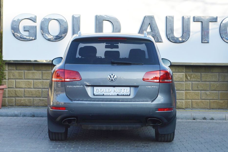 Продам Volkswagen Touareg Official 2013 года в Одессе