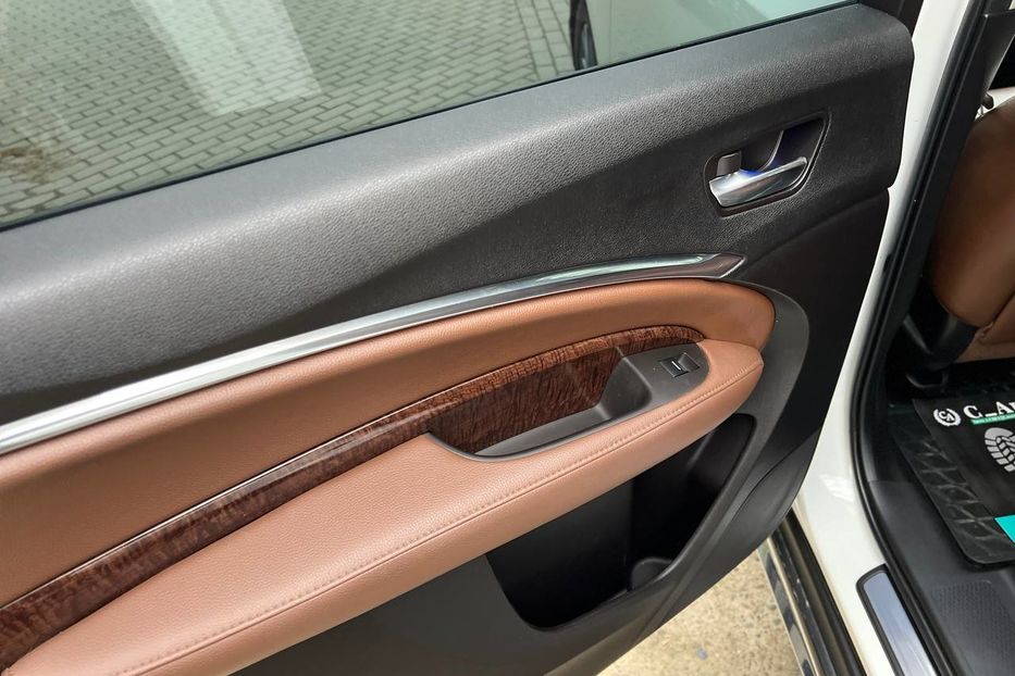 Продам Acura MDX 2018 года в Черновцах