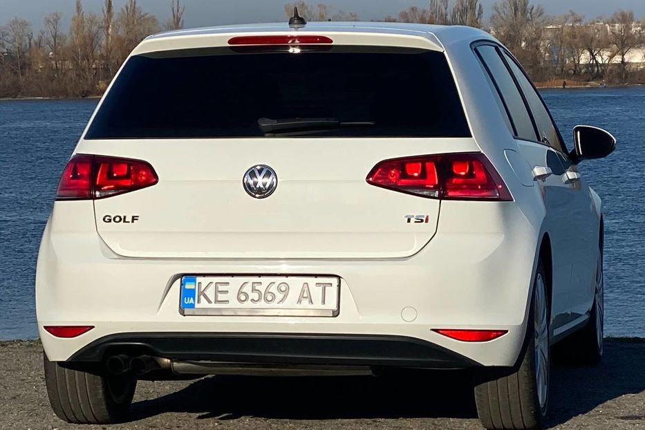 Продам Volkswagen Golf VII 2015 года в Днепре