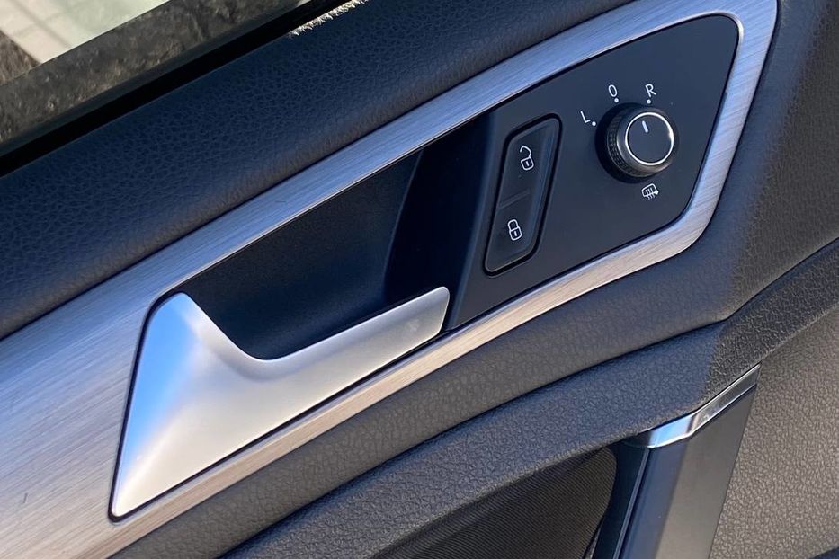 Продам Volkswagen Golf VII 2015 года в Днепре