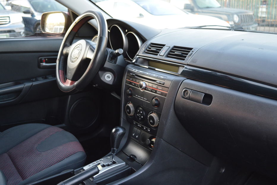 Продам Mazda 3 2006 года в Одессе