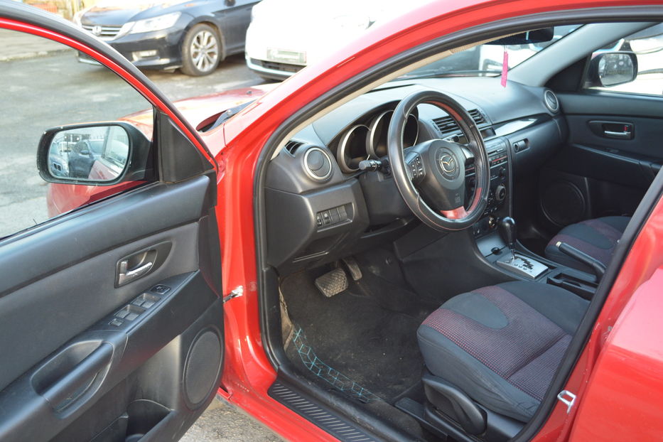 Продам Mazda 3 2006 года в Одессе