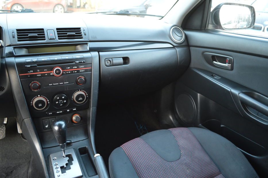 Продам Mazda 3 2006 года в Одессе
