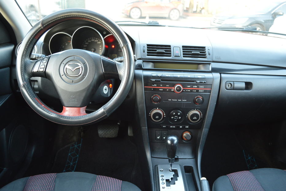 Продам Mazda 3 2006 года в Одессе