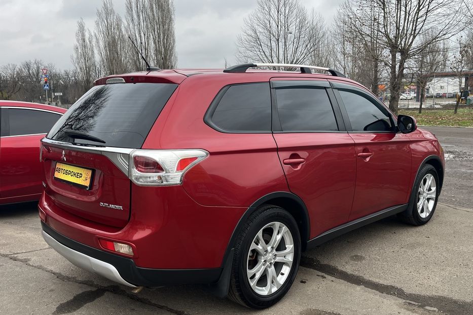 Продам Mitsubishi Outlander 2014 года в Николаеве