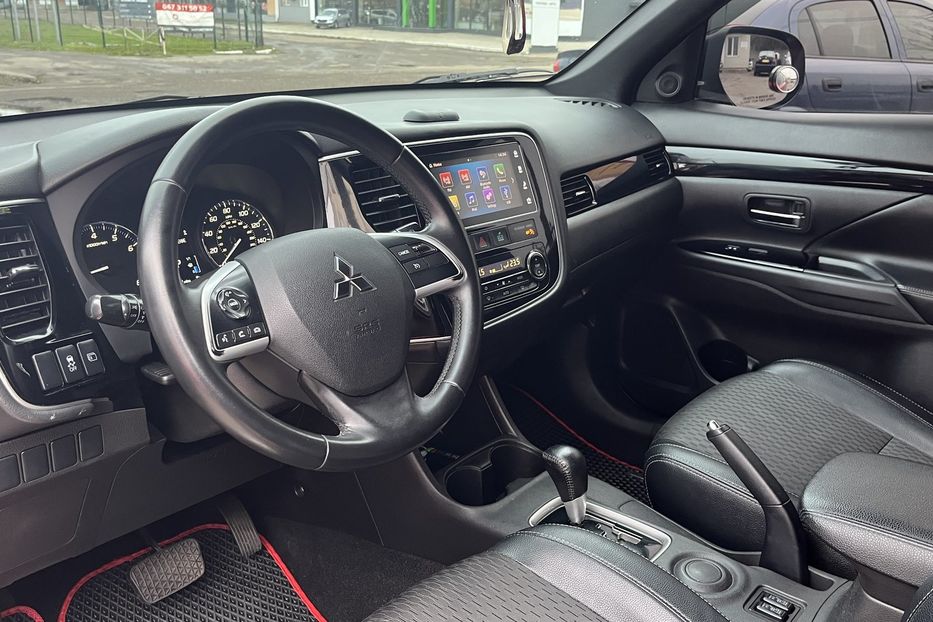 Продам Mitsubishi Outlander 2014 года в Николаеве