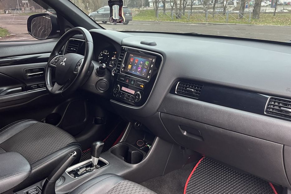 Продам Mitsubishi Outlander 2014 года в Николаеве