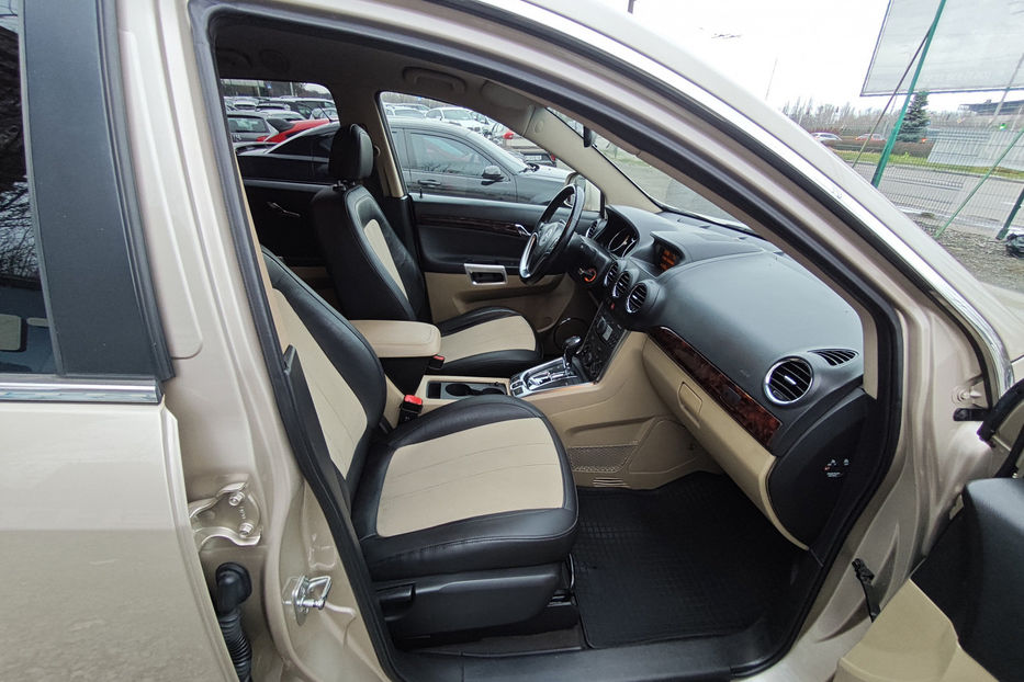 Продам Opel  Antara 2.4 АT (167 к.с.) 4WD  2012 года в Киеве