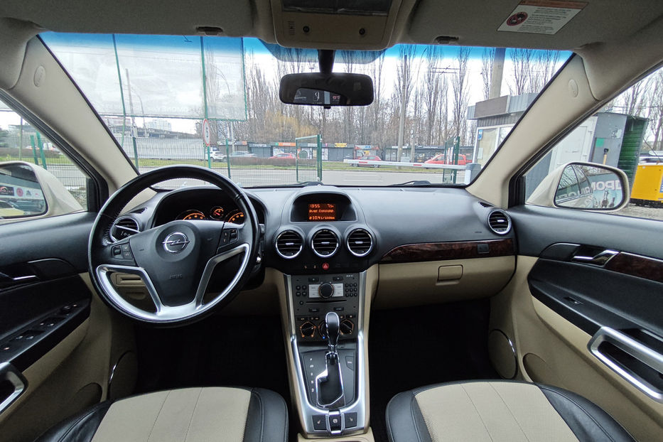 Продам Opel  Antara 2.4 АT (167 к.с.) 4WD  2012 года в Киеве
