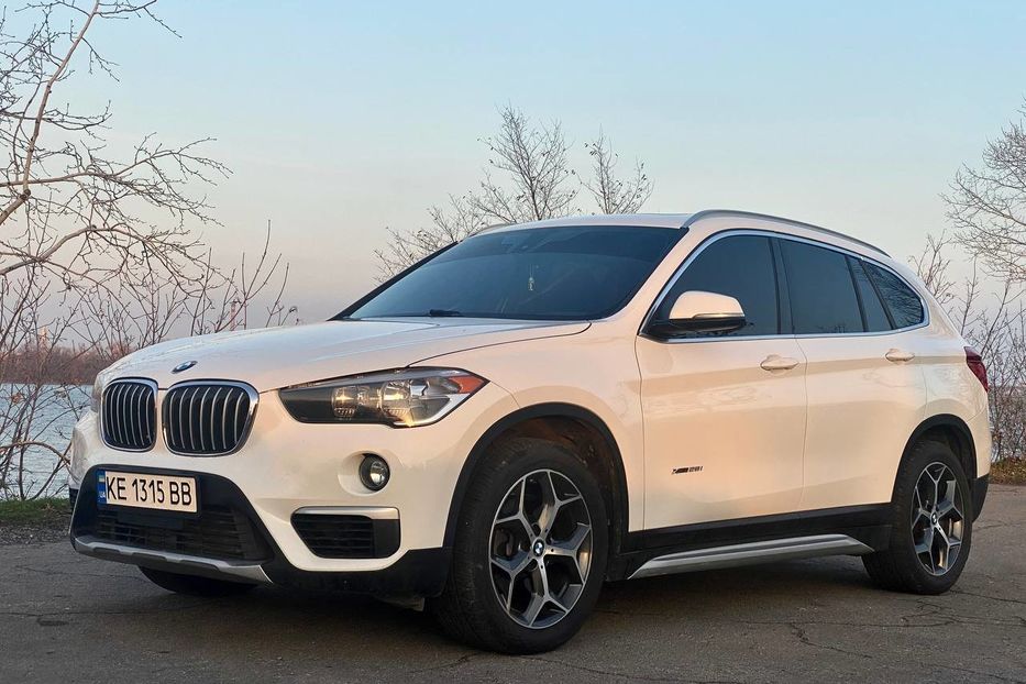 Продам BMW X1 2017 года в Днепре