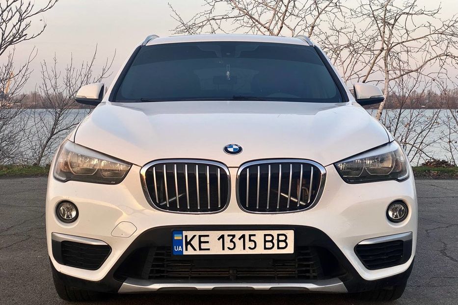 Продам BMW X1 2017 года в Днепре
