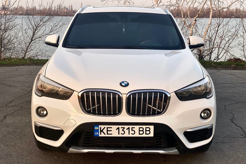Продам BMW X1 2017 года в Днепре