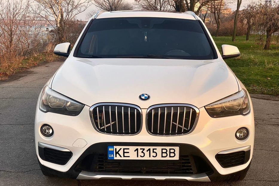 Продам BMW X1 2017 года в Днепре