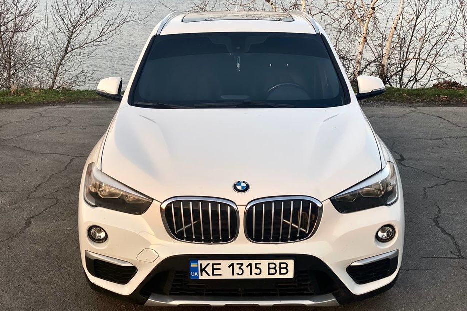 Продам BMW X1 2017 года в Днепре