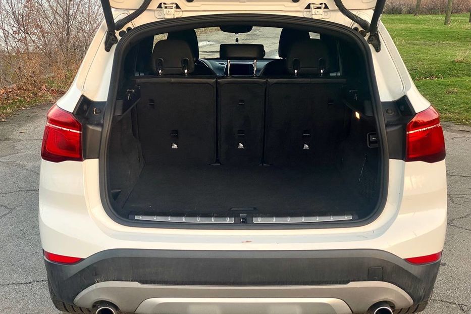 Продам BMW X1 2017 года в Днепре