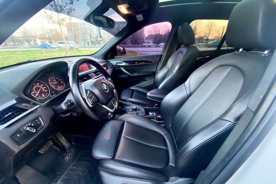 Продам BMW X1 2017 года в Днепре