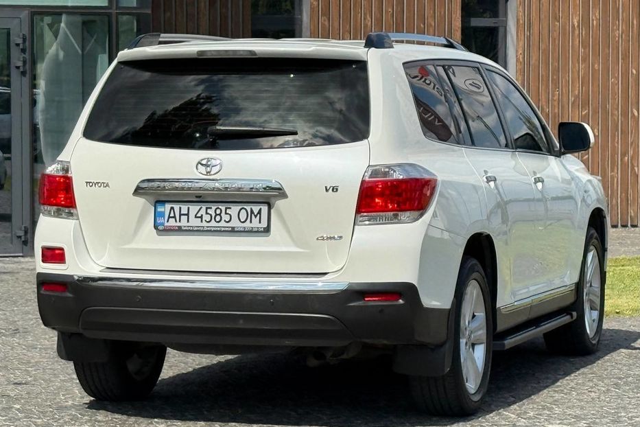 Продам Toyota Highlander 2013 года в Днепре