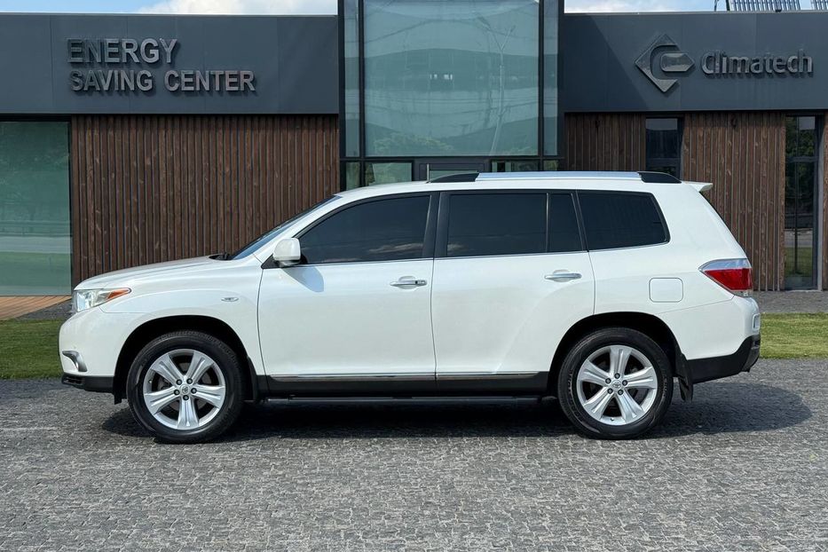 Продам Toyota Highlander 2013 года в Днепре