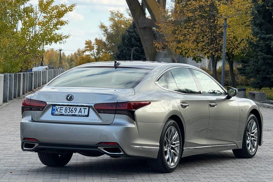 Продам Lexus LS 600 2020 года в Днепре