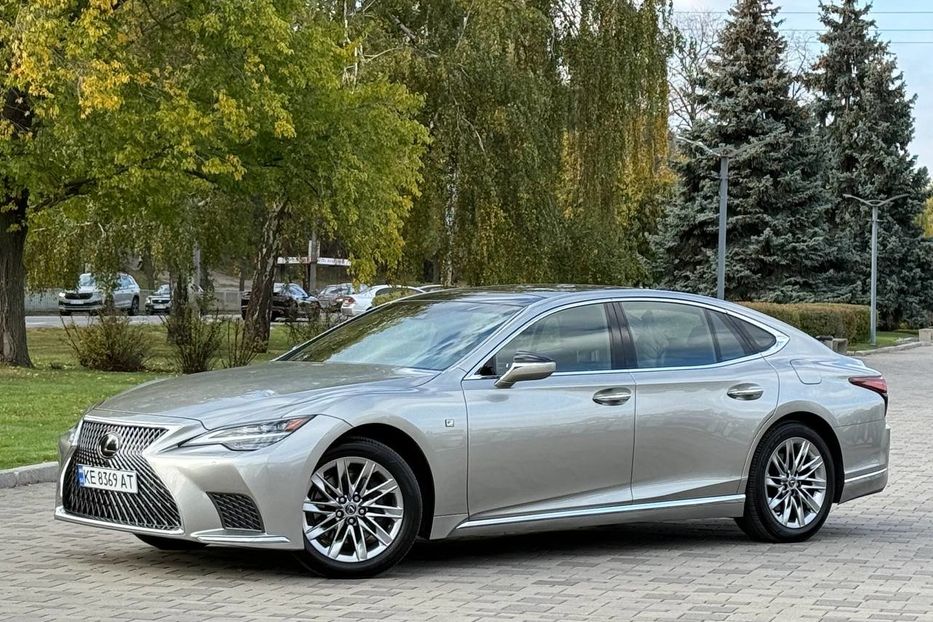 Продам Lexus LS 600 2020 года в Днепре