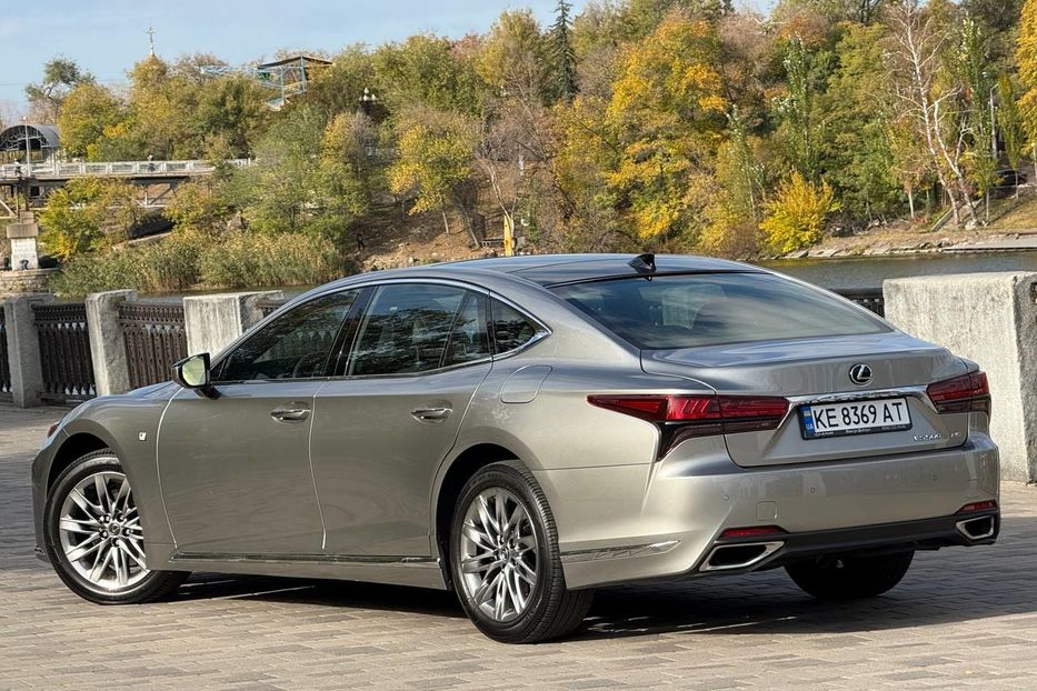 Продам Lexus LS 600 2020 года в Днепре