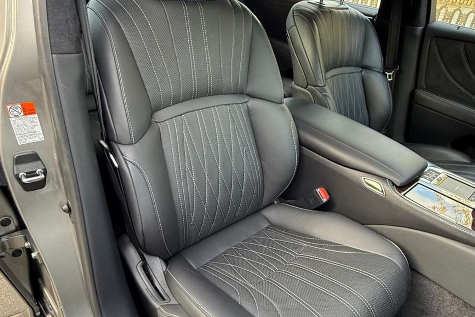 Продам Lexus LS 600 2020 года в Днепре