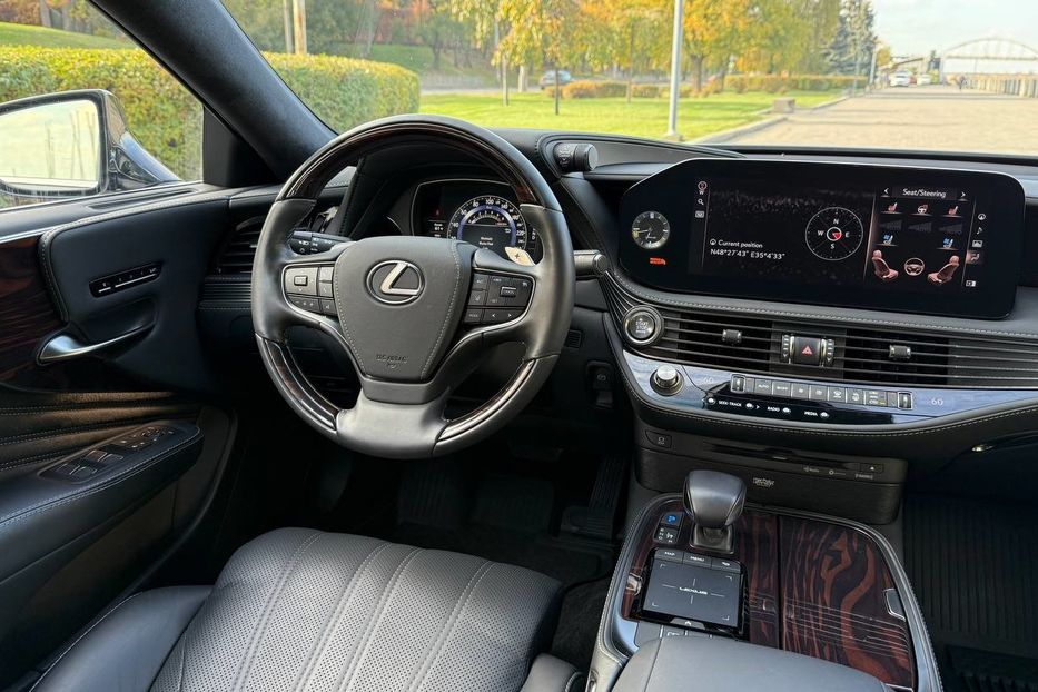 Продам Lexus LS 600 2020 года в Днепре