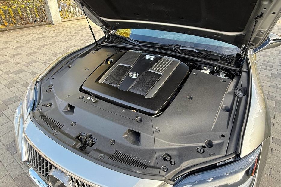 Продам Lexus LS 600 2020 года в Днепре