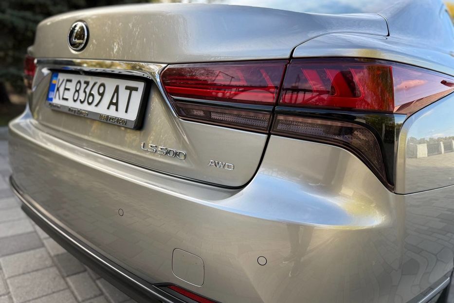 Продам Lexus LS 600 2020 года в Днепре