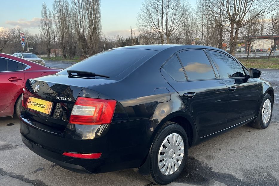Продам Skoda Octavia A7 Офіційна 2016 года в Николаеве