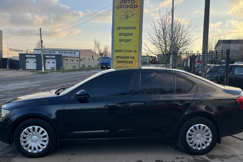 Продам Skoda Octavia A7 Офіційна 2016 года в Николаеве