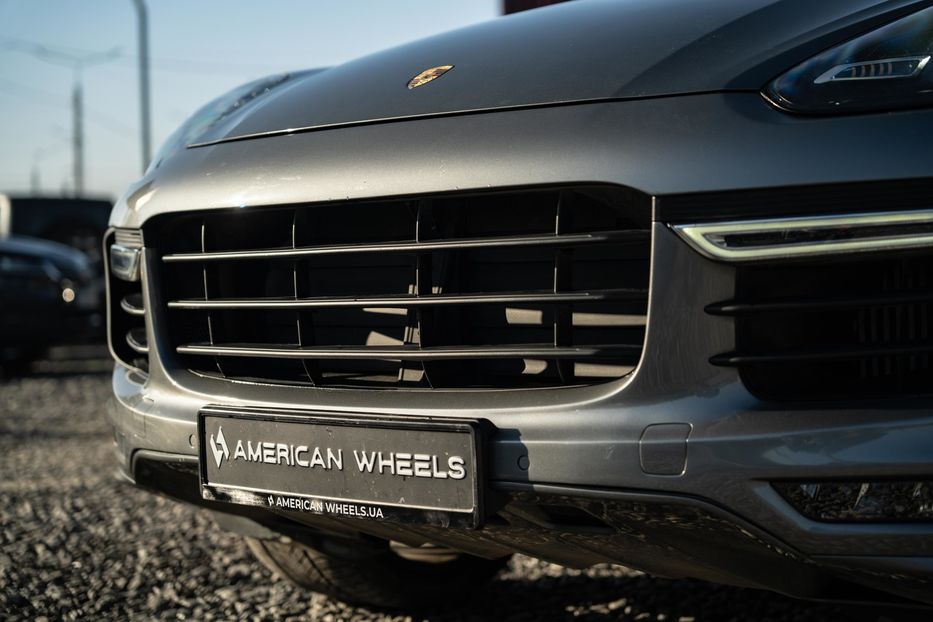 Продам Porsche Cayenne 2015 года в Черновцах