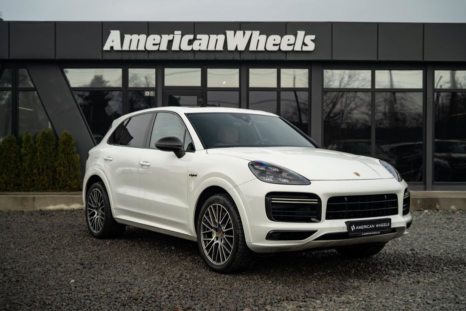 Продам Porsche Cayenne E-Hybrid PHEV 2019 года в Черновцах