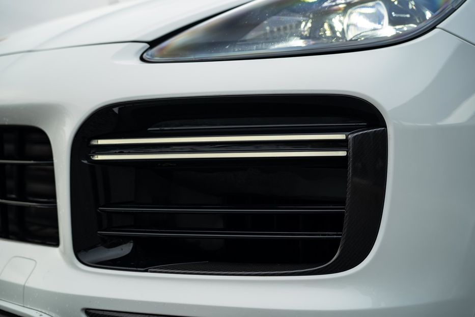 Продам Porsche Cayenne E-Hybrid PHEV 2019 года в Черновцах