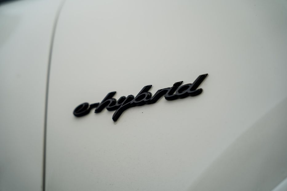 Продам Porsche Cayenne E-Hybrid PHEV 2019 года в Черновцах