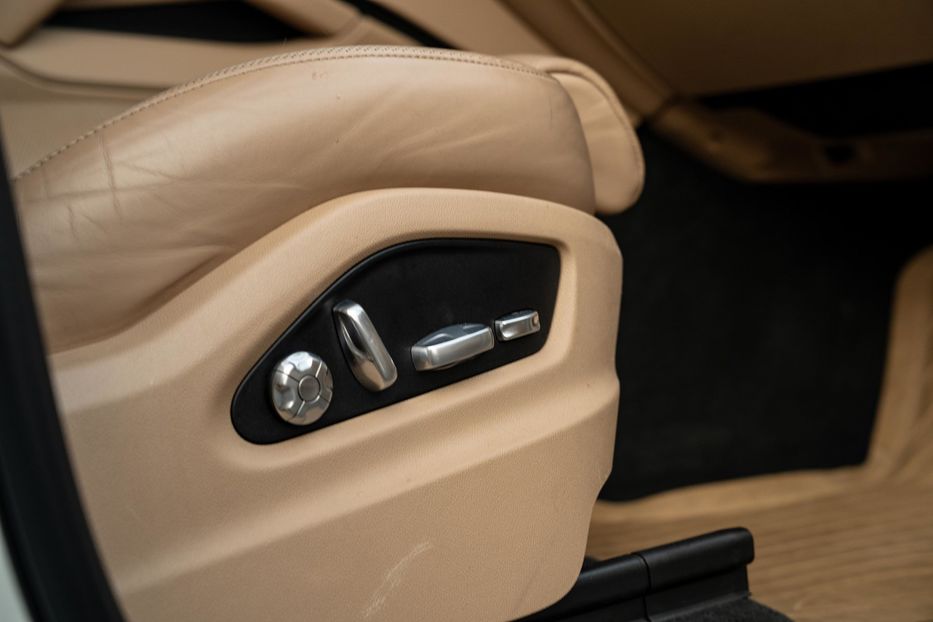 Продам Porsche Cayenne E-Hybrid PHEV 2019 года в Черновцах