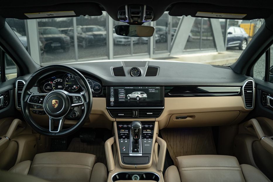 Продам Porsche Cayenne E-Hybrid PHEV 2019 года в Черновцах